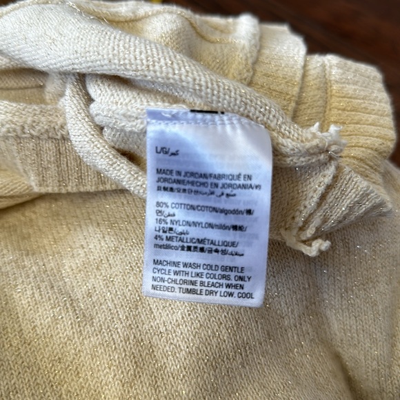 Charter Club women's sweater with shiny thread. - Picture 6 of 8